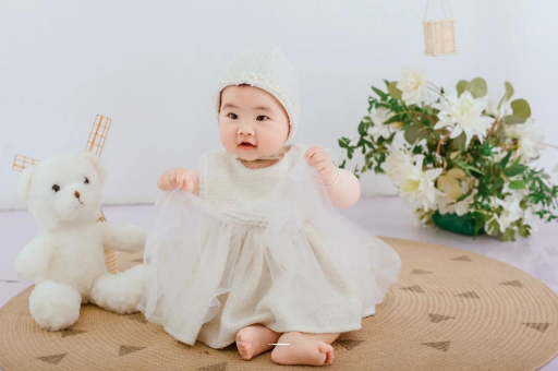 舞钢怀孕初期肚子胀得难受